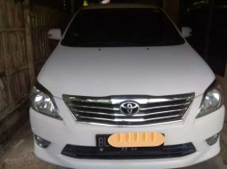 Jual Toyota Kijang Innova V 2012 harga murah di Aceh 2