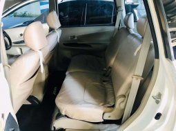 Mobil Daihatsu Xenia 2013 R DLX terbaik di Jawa Timur 2