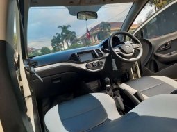 Mobil Kia Picanto 2014 dijual, Jawa Barat 2