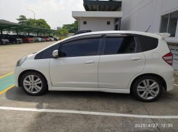 Dijual cepat Honda Jazz RS 2011 di Bekasi 2