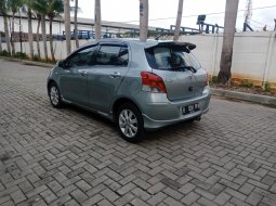 Dijual mobil Toyota Yaris E manual 2010 di Bekasi 5