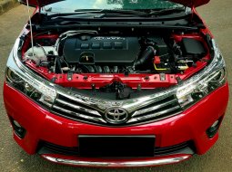 Dijual cepat Toyota Corolla Altis 1.8 V 2015/2016 Merah, DKI Jakarta  1