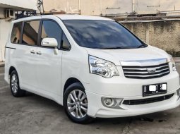 Jual mobil Toyota NAV1 V 2015 di DKI Jakarta 2