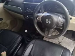 Jual mobil bekas murah Honda Mobilio E 2016 di Sulawesi Selatan 3