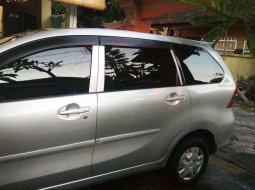 Daihatsu Xenia 2013 Bali dijual dengan harga termurah 3