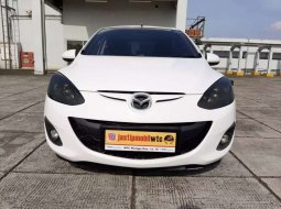 Jawa Tengah, Mazda 2 V 2012 kondisi terawat 9