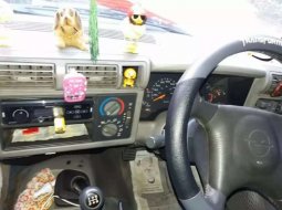 Jual mobil Chevrolet Blazer DOHC 1996 bekas, Jawa Timur 4