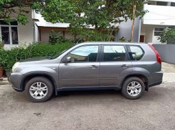 Jawa Barat, jual mobil Nissan X-Trail ST 2010 dengan harga terjangkau 2