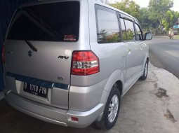 Mobil Suzuki APV 2005 X dijual, Jawa Timur 8