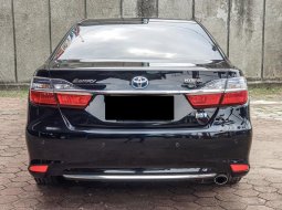 Dijual cepat Toyota Camry 2.5 Hybrid 2018 di DKI Jakarta 5