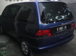 Dijual mobil bekas Peugeot 806 HDI Diesel 2000cc 2001 di Jawa Timur 5