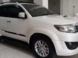 Toyota Fortuner 2013 Jawa Barat dijual dengan harga termurah 3