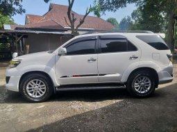 Jual mobil bekas murah Toyota Fortuner G TRD 2011 di Sumatra Utara 5