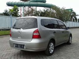 Sumatra Utara, jual mobil Nissan Grand Livina 2012 dengan harga terjangkau 8