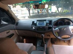 Jual mobil bekas murah Toyota Fortuner G TRD 2011 di Sumatra Utara 4