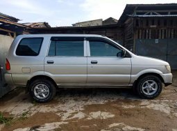 Jual Isuzu Panther 2005 harga murah di Lampung 4