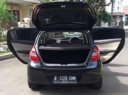 Mobil Hyundai I20 2010 GL dijual, DKI Jakarta 1