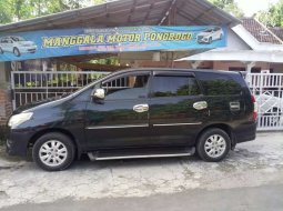 Jual Toyota Kijang Innova 2.0 G 2012 harga murah di Jawa Timur 2