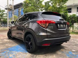 Jual Honda HR-V E 2015 harga murah di Jawa Timur 11