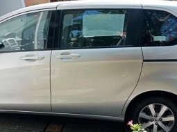 Mobil Honda Freed 2010 1.5 terbaik di DKI Jakarta 6