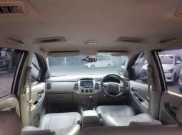 Jual mobil Toyota Kijang Innova 2.0 G 2012 bekas, Riau 8