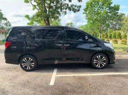 Jual Toyota Alphard G 2010 harga murah di Riau 9