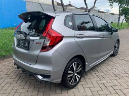 Jual mobil Honda Jazz RS 2018 bekas, Jawa Timur 4