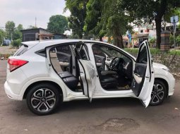 Dijual mobil bekas Honda HR-V Prestige, DKI Jakarta  11