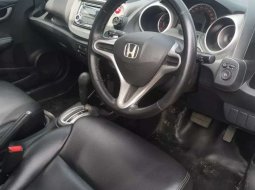 Mobil Honda Jazz 2009 A terbaik di DKI Jakarta 5