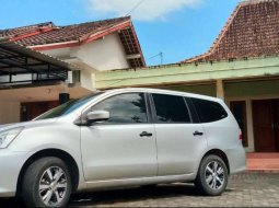 Jual cepat Nissan Grand Livina SV 2017 di Jawa Tengah 3