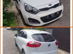 Jual Kia Rio 2013 harga murah di Jawa Barat 3