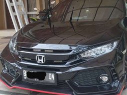 DKI Jakarta, Honda Civic E CVT 2018 kondisi terawat 2