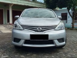 Jual cepat Nissan Grand Livina SV 2017 di Jawa Tengah 2