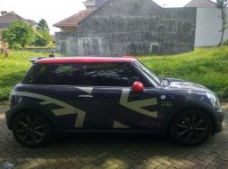 Mobil MINI Cooper 2013 S dijual, Jawa Timur 4