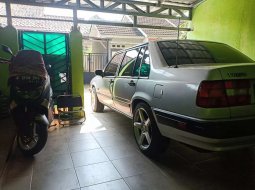 Jual Volvo 960 1996 harga murah di Jawa Barat 1