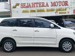 Sumatra Selatan, jual mobil Toyota Kijang Innova 2.0 G 2014 dengan harga terjangkau 9