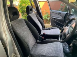 Banten, Honda Stream 1.7 2004 kondisi terawat 10