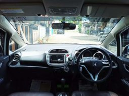 Mobil Honda Jazz 2012 RS terbaik di Sumatra Utara 11