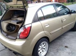 Jual cepat Kia Pride 2010 di Jawa Tengah 6