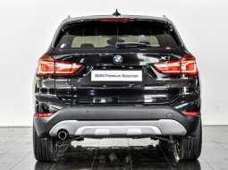 Dijual cepat BMW X1 sDrive18i xLine di Depok 2