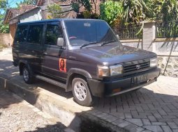 Jual mobil bekas murah Toyota Kijang 1.5 Manual 1994 di Jawa Timur 5