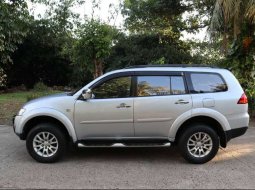 Mobil Mitsubishi Pajero Sport 2010 Exceed dijual, DKI Jakarta 8