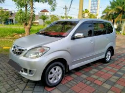 Jual mobil bekas murah Toyota Avanza G 2010 di Jawa Timur 2