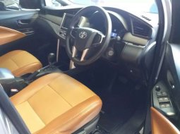 Jawa Barat, jual mobil Toyota Kijang Innova 2.4G 2016 dengan harga terjangkau 5