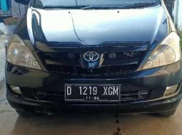 Jual mobil bekas murah Toyota Kijang Innova 2.0 G 2004 di Jawa Barat 3