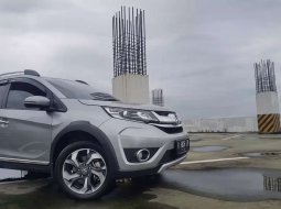 Jawa Tengah, jual mobil Honda BR-V E CVT 2017 dengan harga terjangkau 5