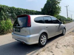 Banten, Honda Stream 1.7 2004 kondisi terawat 5