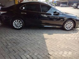 Mobil Toyota Camry 2019 V dijual, DKI Jakarta 4