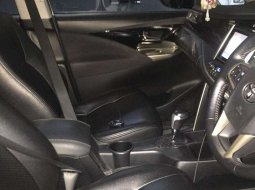 Jual cepat Toyota Kijang Innova Q 2016 di DKI Jakarta 2