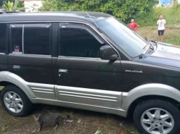 Jual Mitsubishi Kuda Grandia 2002 harga murah di Pulau Riau 1